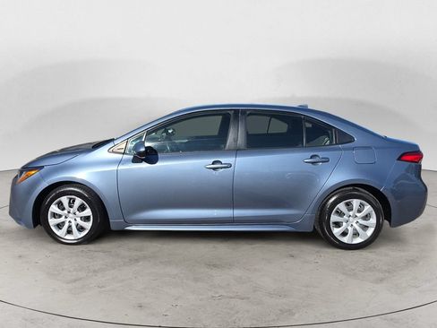 Used 2022 Toyota Corolla LE FWD image 8