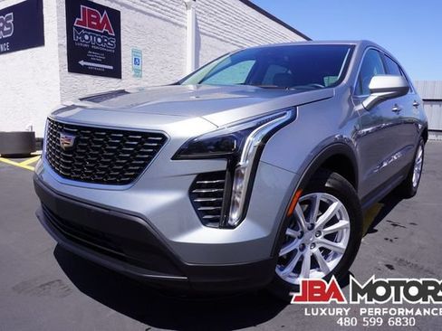Used 2023 Cadillac XT4 Luxury FWD image 1