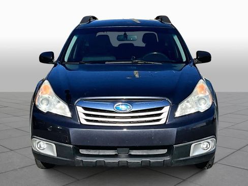 Used 2011 Subaru Outback 2.5i Premium image 4
