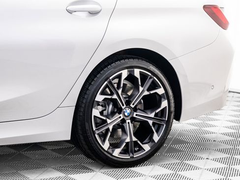 New 2026 BMW 330i xDrive Sedan w/ Premium Package image 36