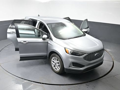 Used 2024 Ford Edge SEL AWD/4WD image 61