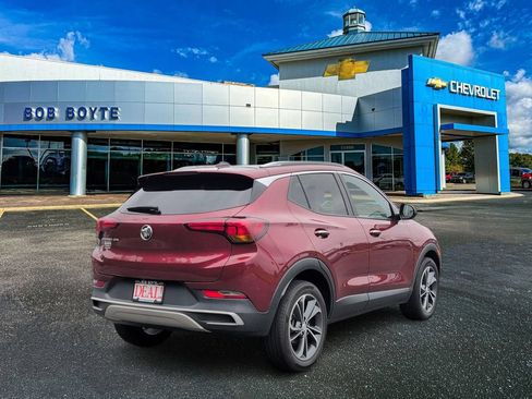 Used 2023 Buick Encore GX Select FWD image 3