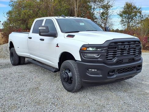 New 2026 RAM 3500 Tradesman image 2