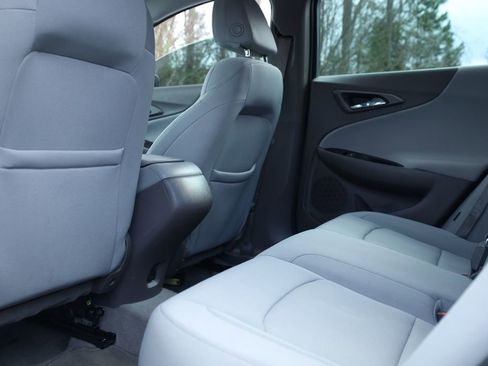 Used 2021 Chevrolet Malibu LS image 30