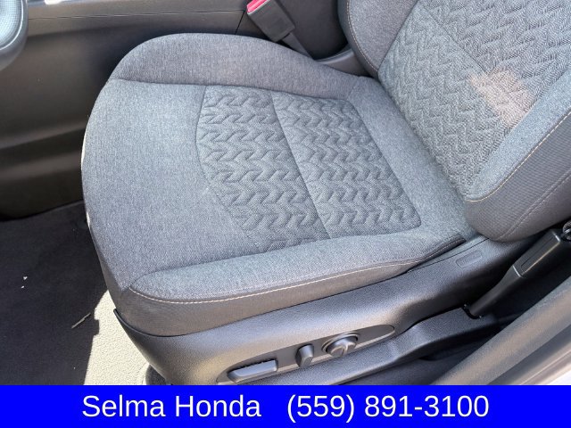 Used 2022 Chevrolet Equinox LT FWD image 11