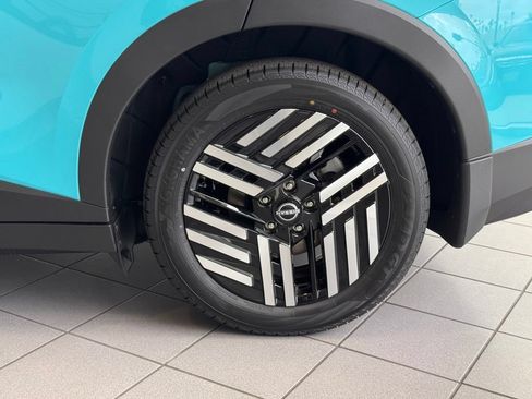 New 2026 Nissan Leaf SV+ FWD image 7