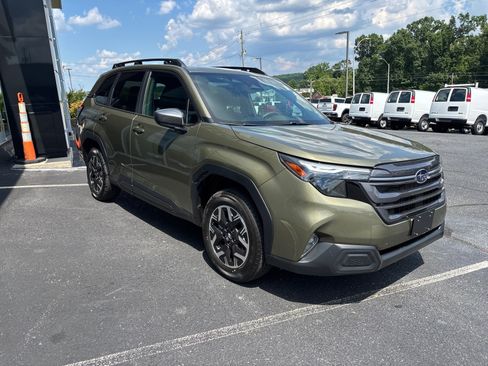New 2026 Subaru Forester Premium AWD/4WD image 4