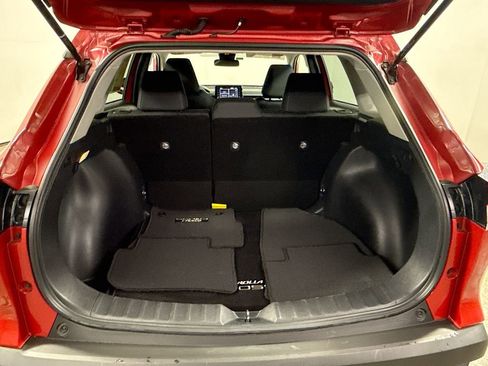 Certified 2022 Toyota Corolla Cross LE image 21