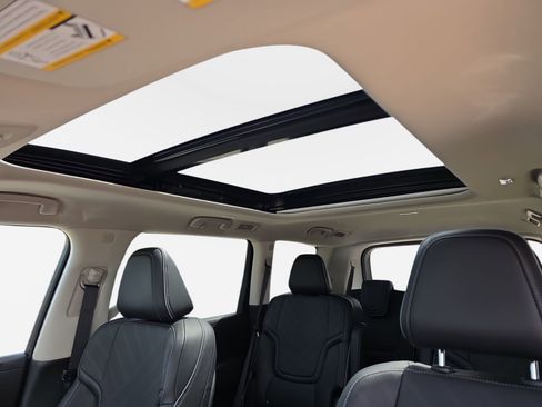 New 2026 INFINITI QX80 Luxe RWD image 29