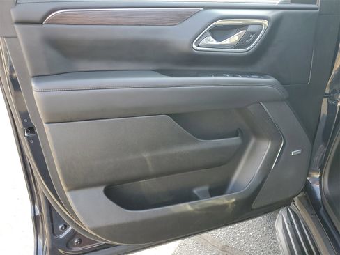 Used 2023 Chevrolet Tahoe LT image 8