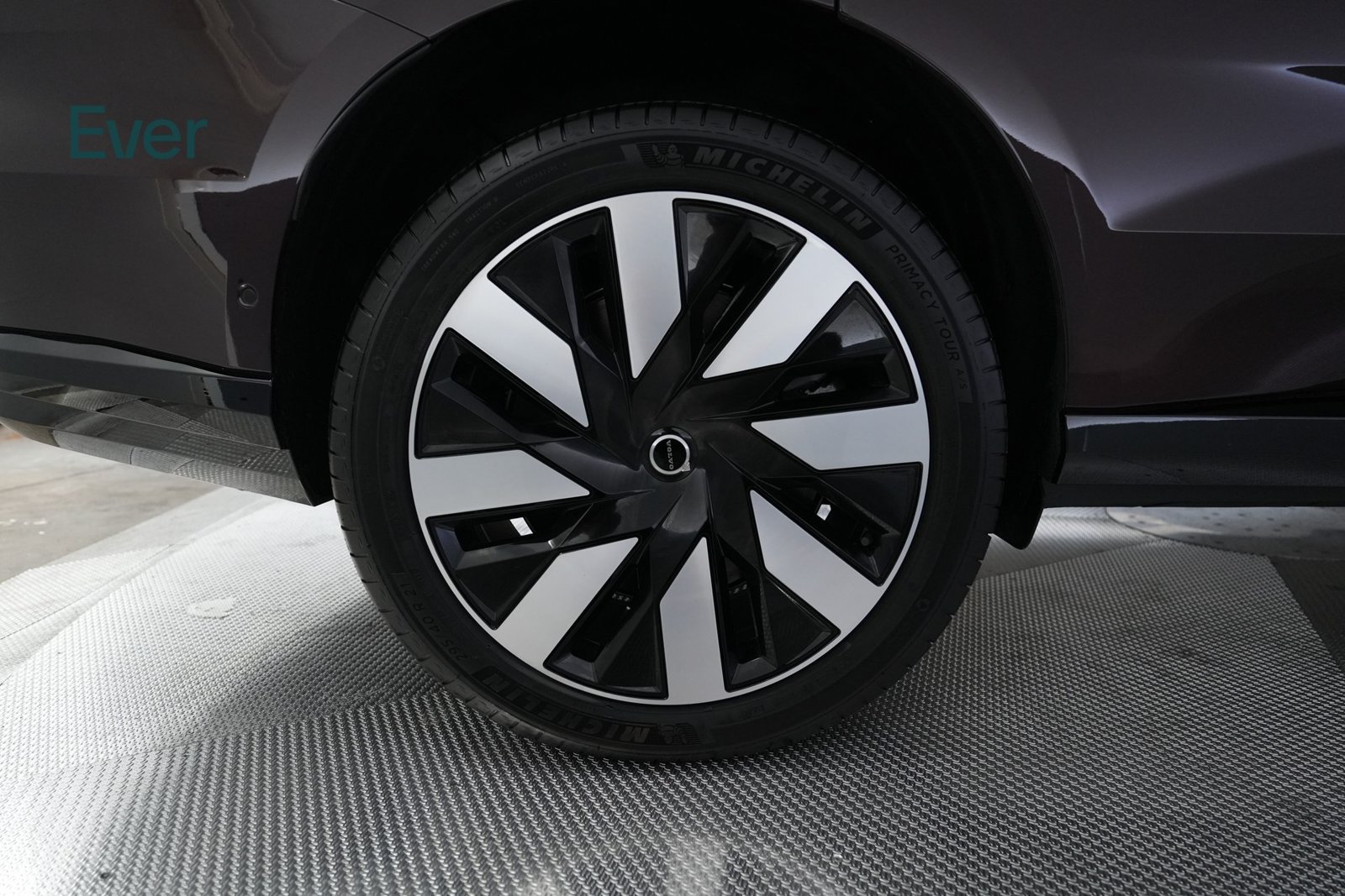 Used 2025 Volvo EX90 Ultra AWD/4WD image 21