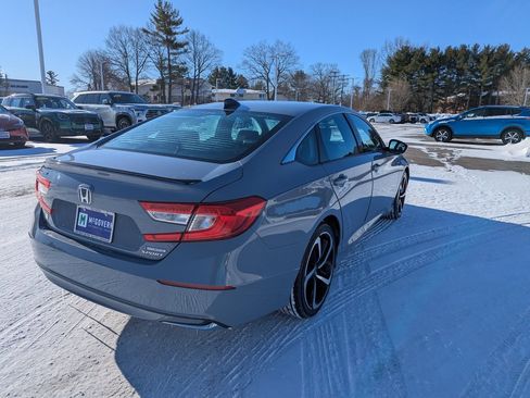 Used 2022 Honda Accord Sport image 6