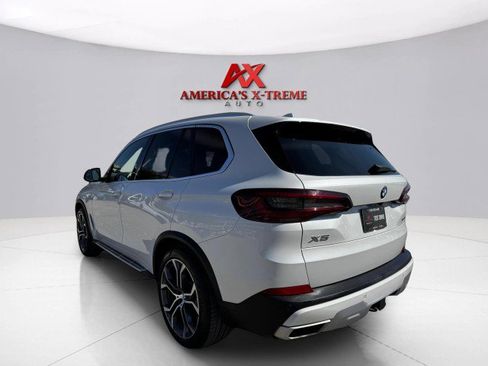 Used 2020 BMW X5 xDrive50i w/ Premium Package image 4
