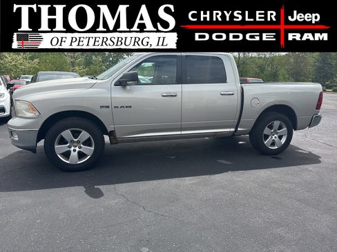 Used 2009 Dodge Ram 1500 Truck SLT w/ Big Horn Regional Pkg AWD/4WD image 4