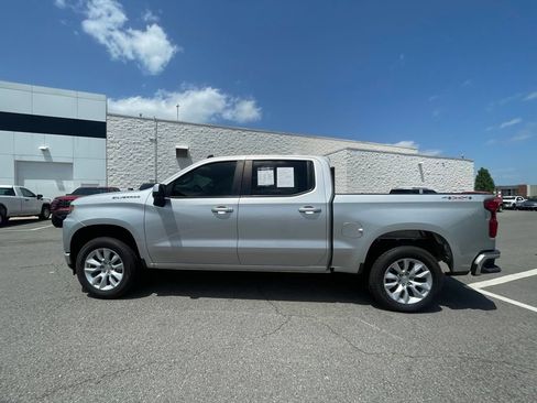Used 2022 Chevrolet Silverado 1500 Custom AWD/4WD image 4