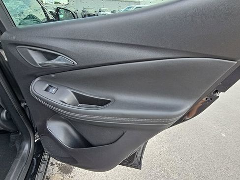 Used 2025 Buick Encore GX Preferred FWD image 34
