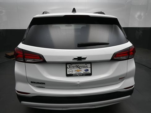 Used 2022 Chevrolet Equinox RS w/ RS Leather Package FWD image 12