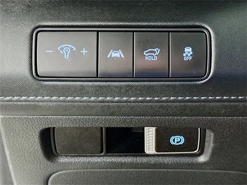 Used 2021 Hyundai Santa Fe Limited w/ Cargo Package image 21