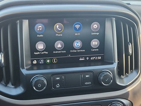 Used 2022 GMC Canyon AT4 image 12