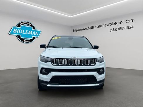 Used 2026 Jeep Compass Limited AWD/4WD image 2
