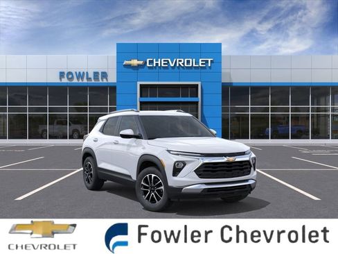 New 2026 Chevrolet TrailBlazer LT w/ LT Cold Weather Package AWD/4WD image 1