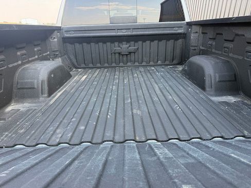 Used 2020 Chevrolet Silverado 1500 LT w/ All-Star Edition AWD/4WD image 12