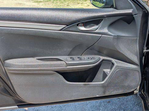 Used 2016 Honda Civic LX image 11