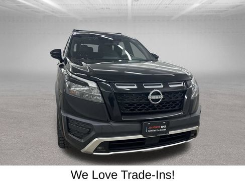Used 2023 Nissan Pathfinder Rock Creek AWD/4WD image 3