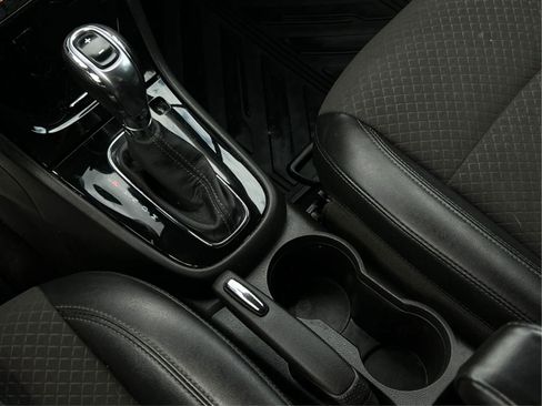 Used 2019 Buick Encore Preferred FWD image 21