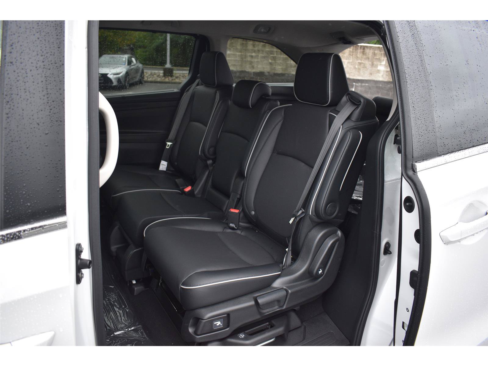 New 2027 Honda Odyssey Touring image 28