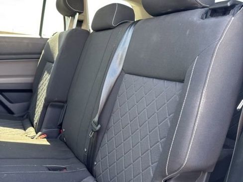 Used 2021 Volkswagen Atlas S FWD image 8