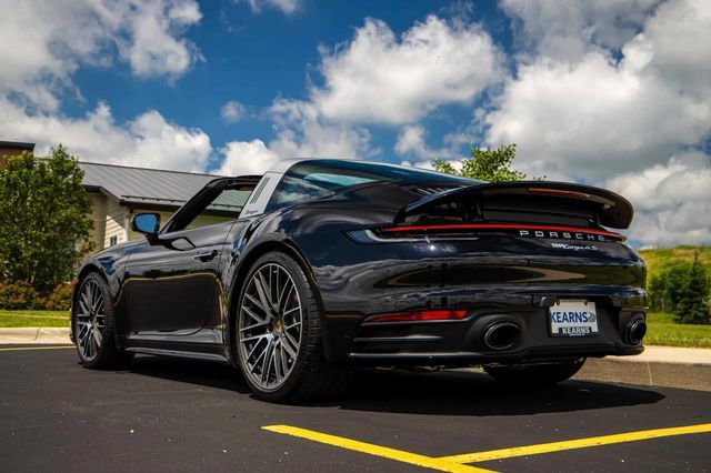 Used 2024 Porsche 911 Targa 4S AWD/4WD image 29