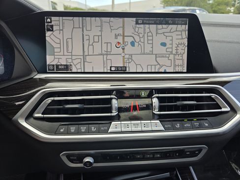 Used 2021 BMW X5 xDrive40i w/ Convenience Package AWD/4WD image 23