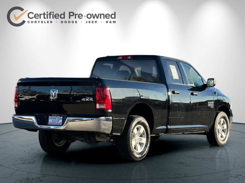 Used 2024 RAM 1500 Classic SLT AWD/4WD image 4