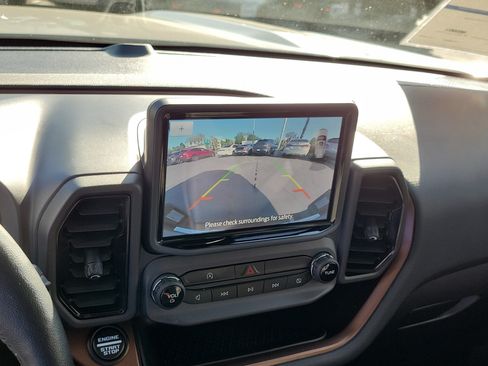 Certified 2022 Ford Bronco Sport Outer Banks AWD/4WD image 9