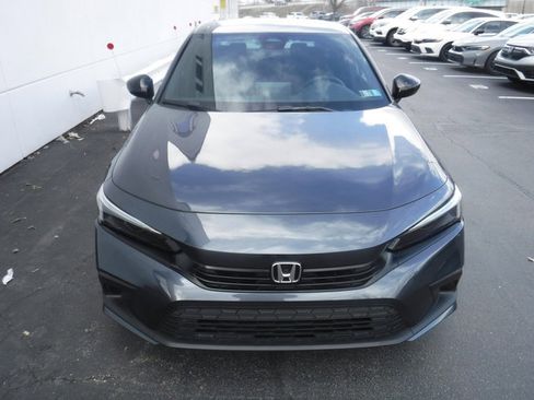 Used 2024 Honda Civic Sport image 4