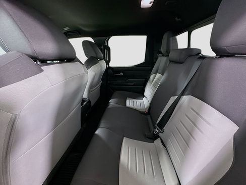 Used 2024 Toyota Tacoma TRD Sport w/ TRD Sport Upgrade Package image 23