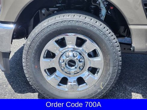 New 2026 Ford F250 King Ranch w/ Chrome Package AWD/4WD image 10