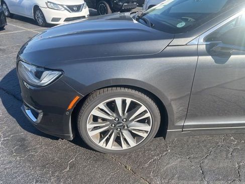 Used 2019 Lincoln MKZ Reserve image 15