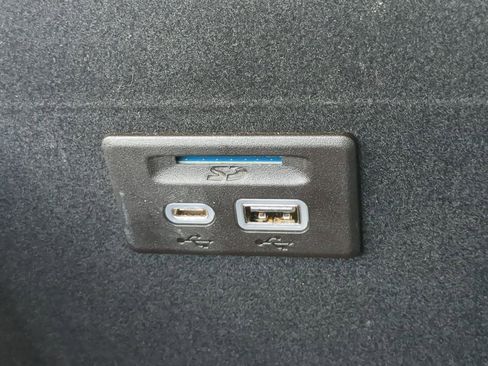 Used 2020 Cadillac XT6 Premium Luxury image 20