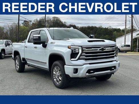 New 2026 Chevrolet Silverado 2500 High Country w/ High Country Premium Package AWD/4WD image 1