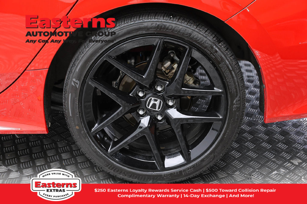 Used 2025 Honda Civic Sport image 9