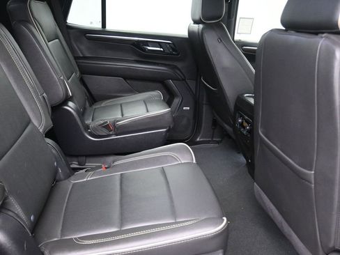 Used 2025 Chevrolet Tahoe Premier image 19