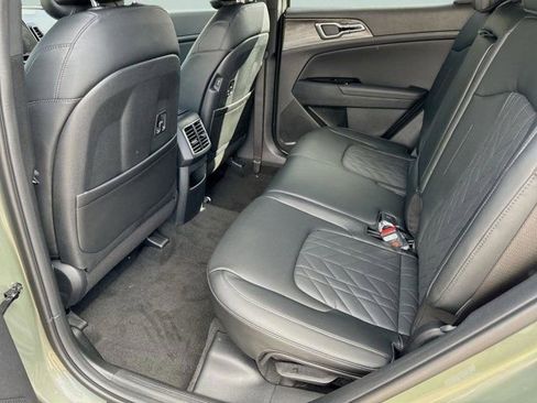Used 2025 Kia Sportage X-Line AWD/4WD image 13