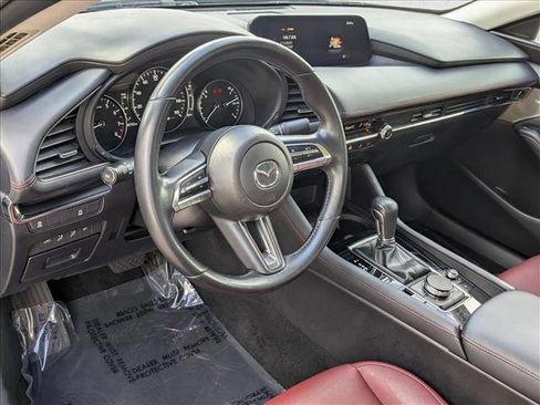 Used 2022 MAZDA MAZDA3 s FWD image 10