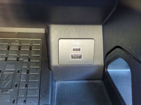 Used 2024 Ford Ranger XLT w/ FX4 Off-Road Package image 23