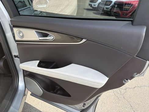Certified 2023 Lincoln Nautilus Black Label AWD/4WD image 16