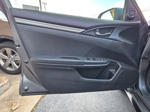 Used 2021 Honda Civic Sport image 12