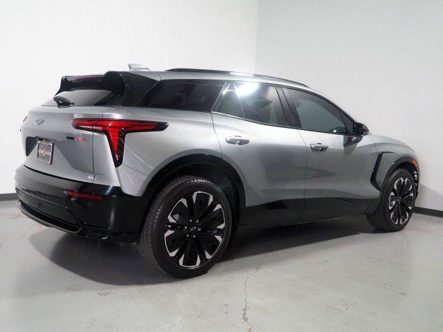 Used 2024 Chevrolet Blazer EV AWD RS image 5