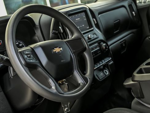 Used 2021 Chevrolet Silverado 1500 W/T w/ WT Safety Package AWD/4WD image 19